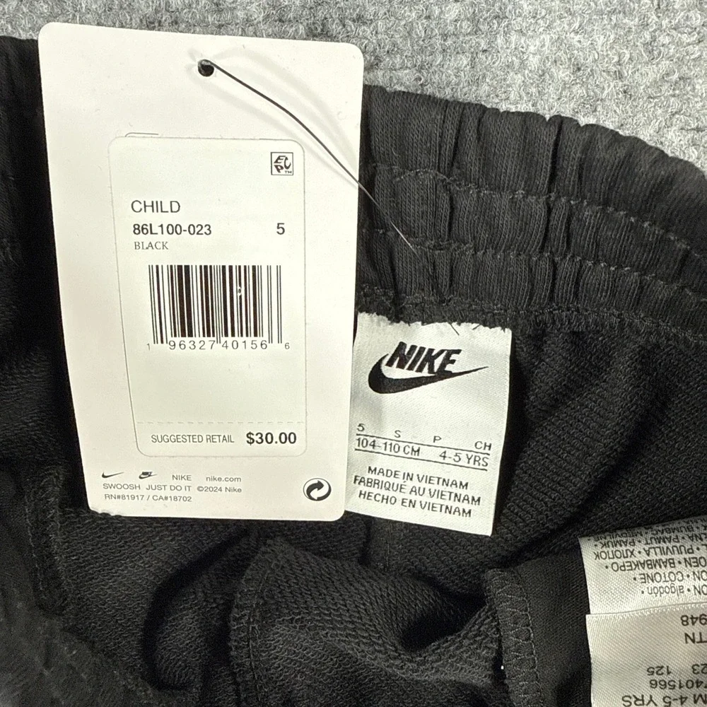 Nike Kids Size 5 Small Sportswear Club Fleece Shorts Black White Futura Logo NWT